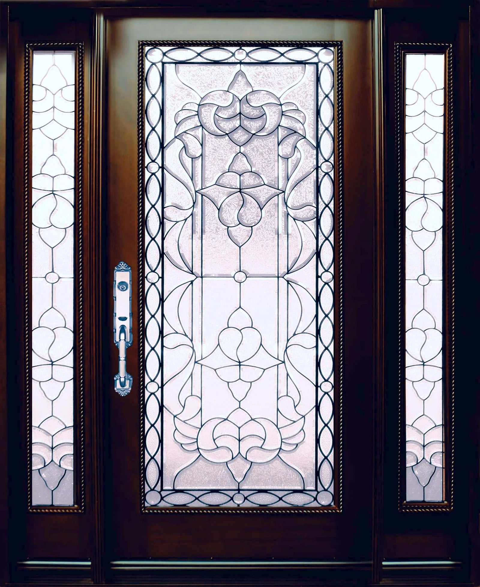Front Door With Single Sidelight